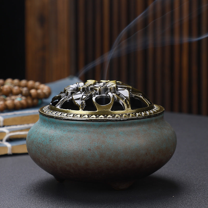 Brûleur d'encens en céramique avec couvercle en cuivre Bouddha
