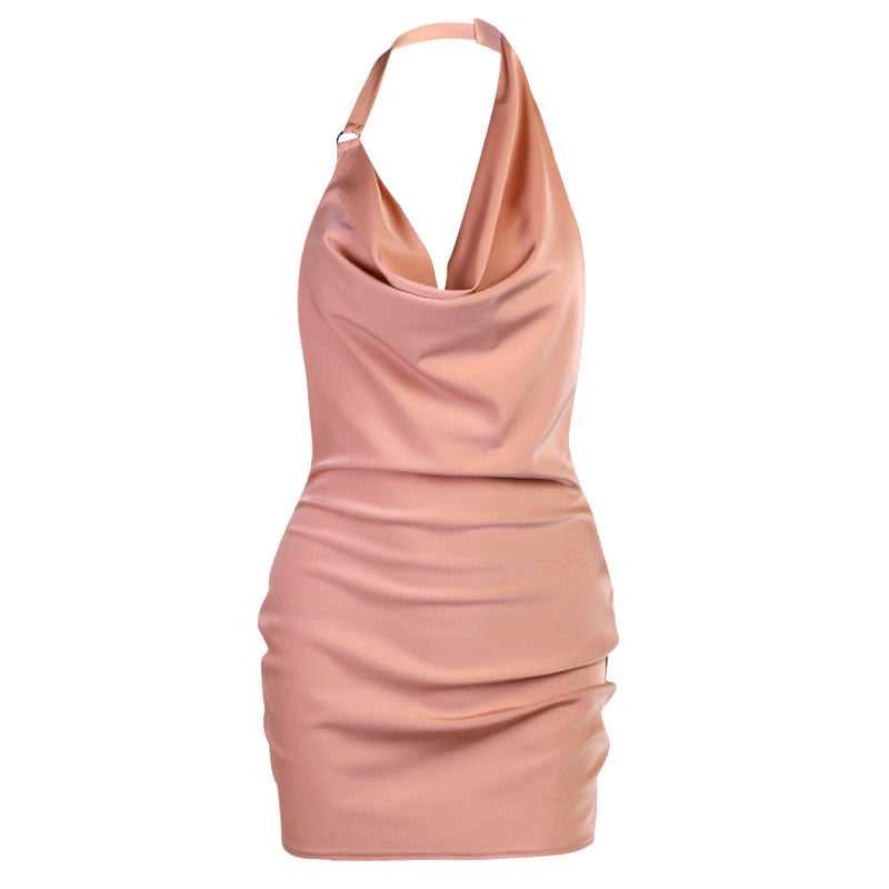 Robe de soirée en satin